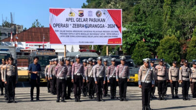 Apel Gelar Pasukan Operasi Zebra Turangga 2024, Polres Sumba Barat Siap Jaga Ketertiban Lalu Lintas Jelang Pelantikan Presiden