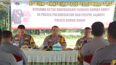 Kapolres Sumba Barat Tekankan Kinerja Profesional dan Netralitas Polri dalam Kunjungan Kerja ke Polsek Umbu Ratu Nggay dan Katikutana