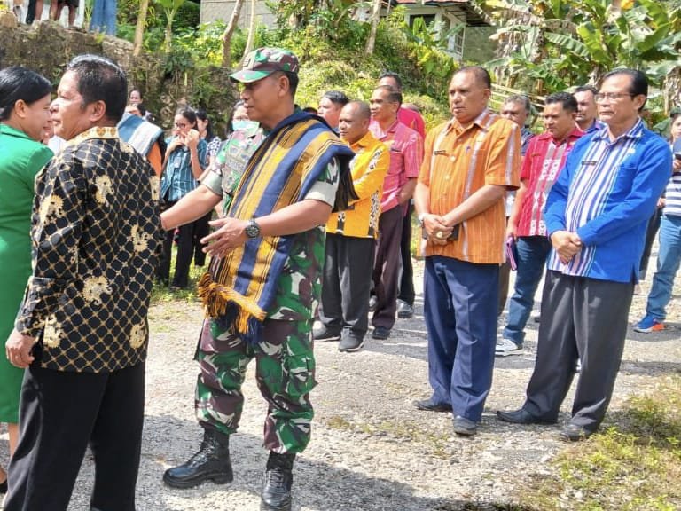 Danramil Loli, Dampingi, Bupati, Wakil Bupati, Sumba Barat, Kunjungan Kerja, Tanarighu
