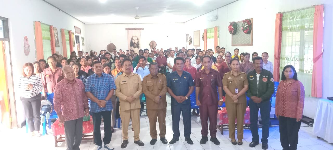 Anggota MPR RI dari Fraksi Partai NasDem, Dr. Viktor Bungtilu Laiskodat, SH., M.Si., (VBL) melalui Pengurus DPD Partai NasDem Kabupaten Sumba Barat, menggelar kegiatan Sosialisasi Empat Pilar Kebangsaan yang berlangsung di Aula Hotel Karanu
