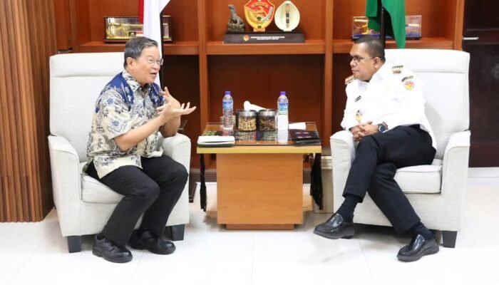 Gubernur NTT Melki Laka Lena Sambut Bruder Ephrem Santos, Bahas BLK dan Rotary Club Internasional For NTT