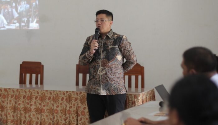 Direktur Eksekutif Desma Center Pastikan Lembaganya Hadir Dan Berkarya Di Sumba Selama Tiga Tahun Ke Depan