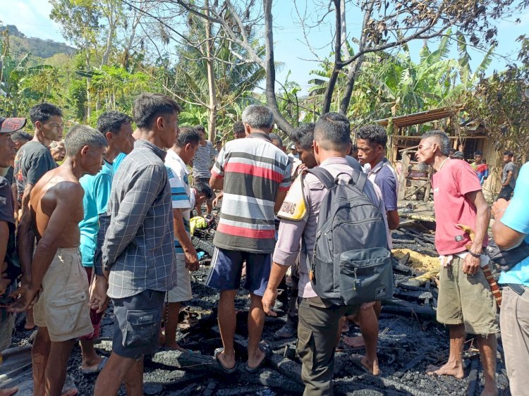 Rumah, Milik Warga, Hupumada, Kecamatan Wanukaka, Ludes Terbakar. Penyebabnya