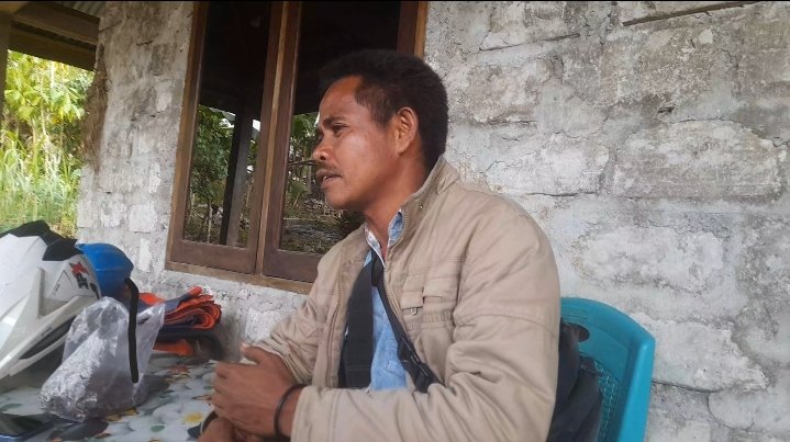 Kepala Desa, Wee Kura Angkat Bicara, Penyerobotan Lahan , Milik Warganya, Masalah Sudah Ditangan Bupati.