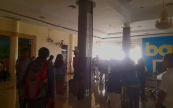 165 Peserta, PNLH WALHI, Ke-14, Tiba di Bandara Udara, Lede Kalumbang SBD, Pada Hari Kedua